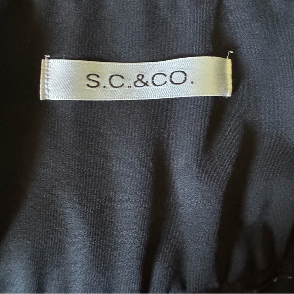 S.C.& CO. 360 Tummy Control Skort Size XXL White and Small Black Medallion Print - Picture 12 of 13